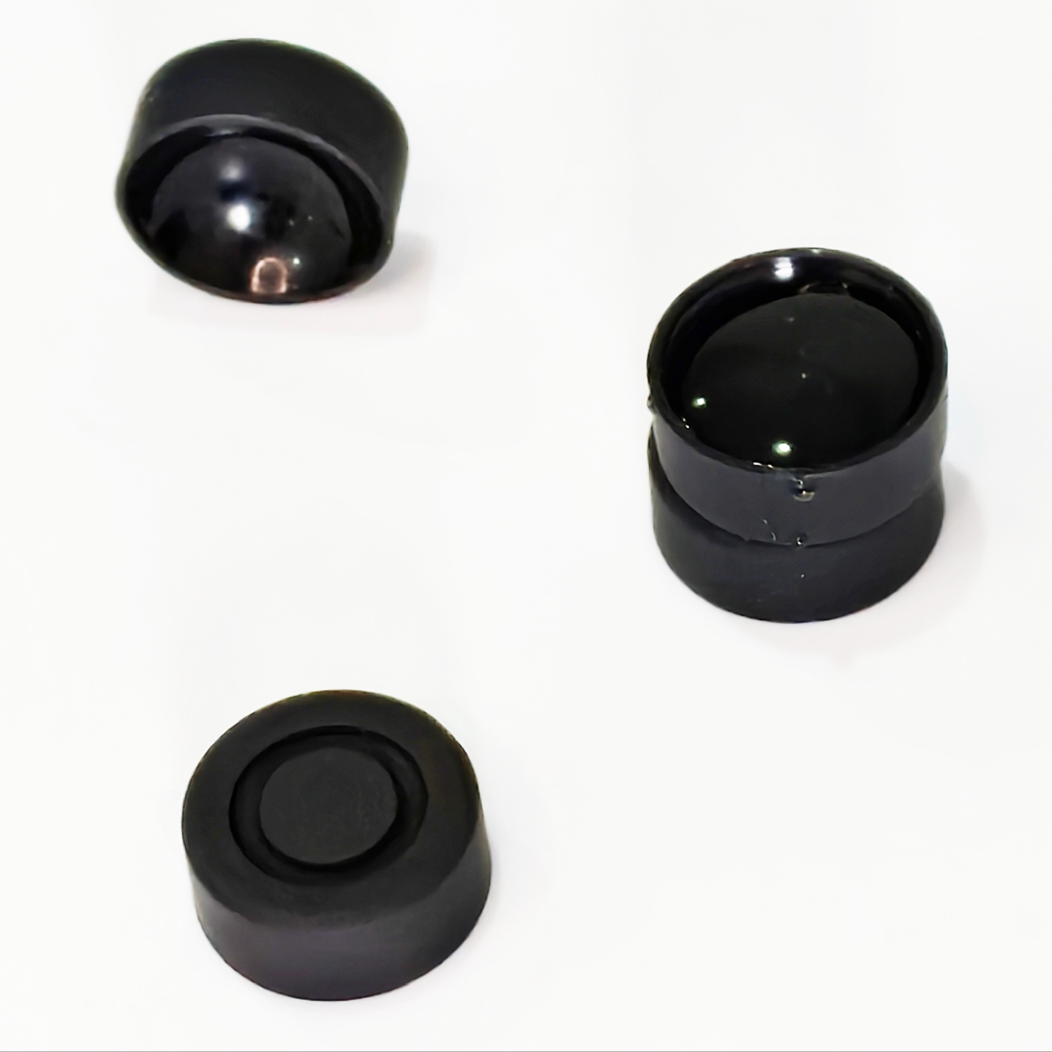 Silicone Cap with Internal Mirror Finish