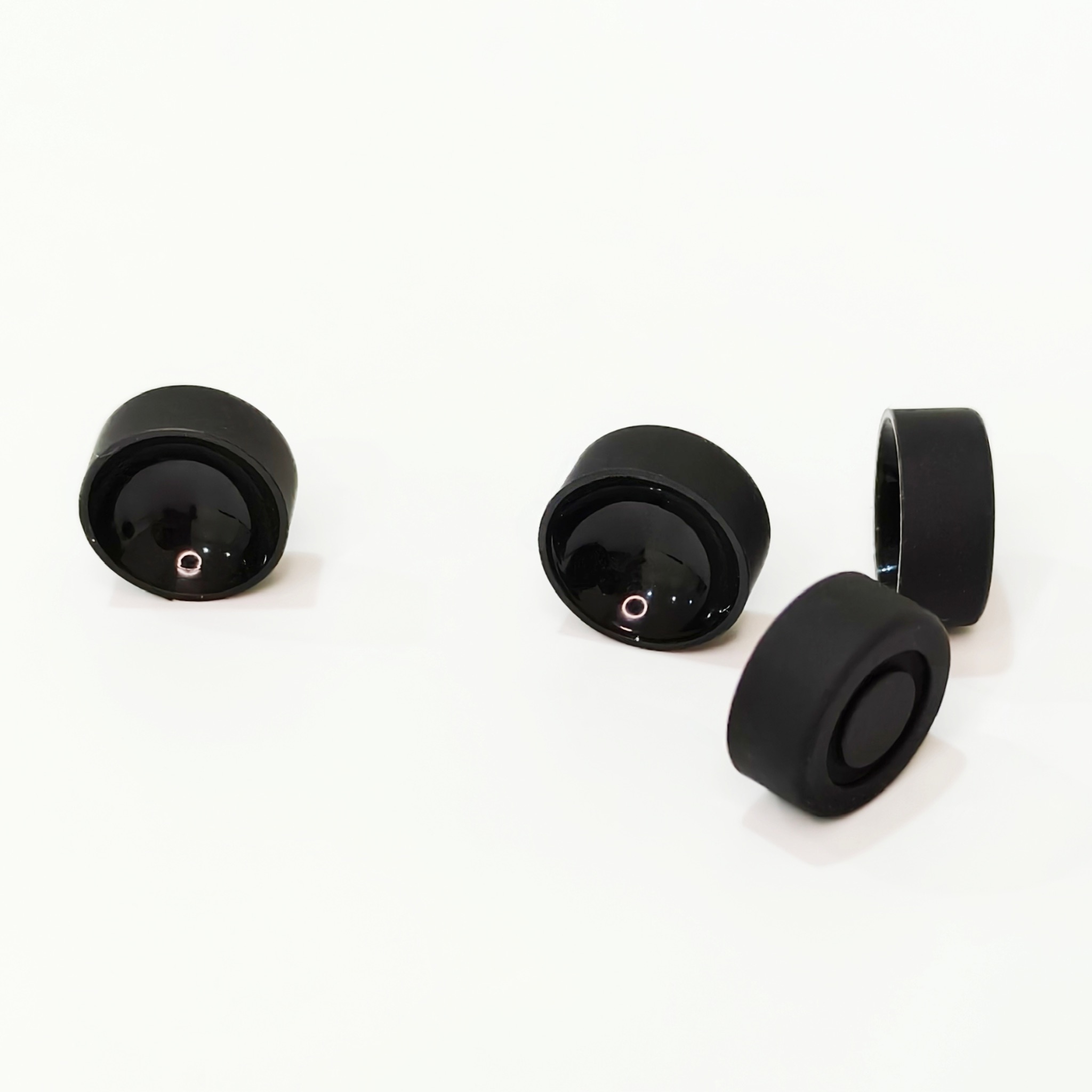 Silicone Cap with Internal Mirror Finish